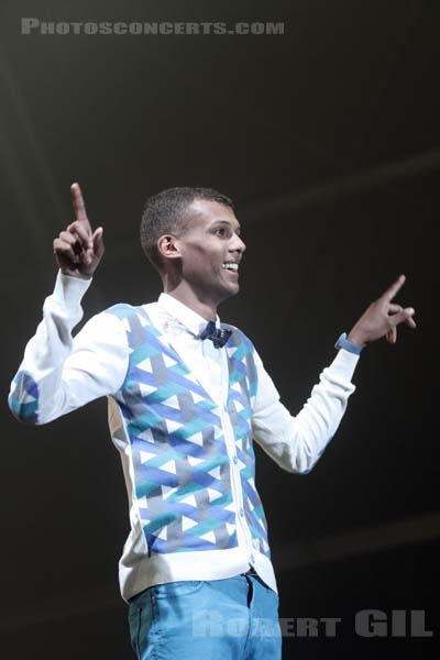 STROMAE - 2011-07-01 - BELFORT - Presqu'ile du Malsaucy - 